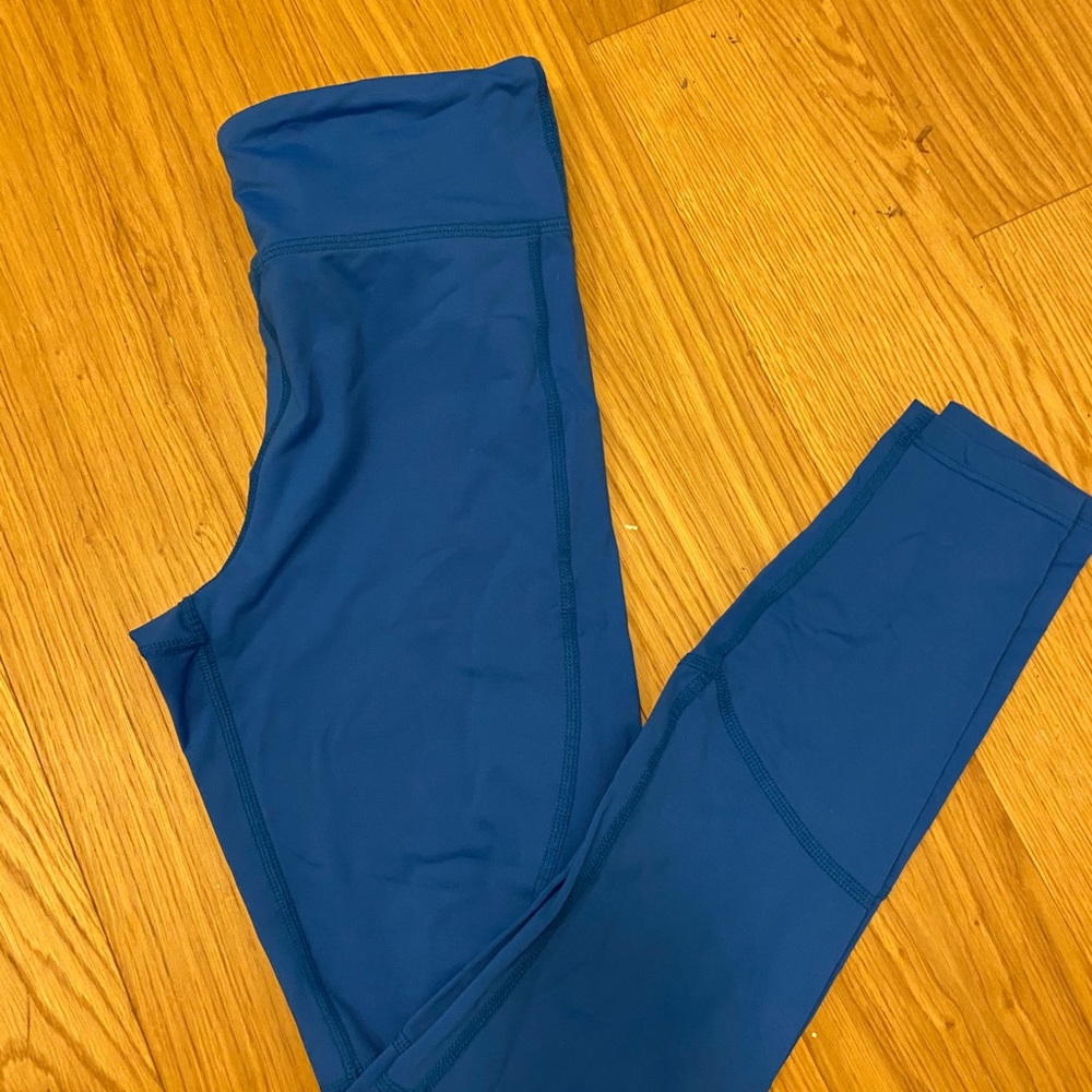 Alala active wear pants